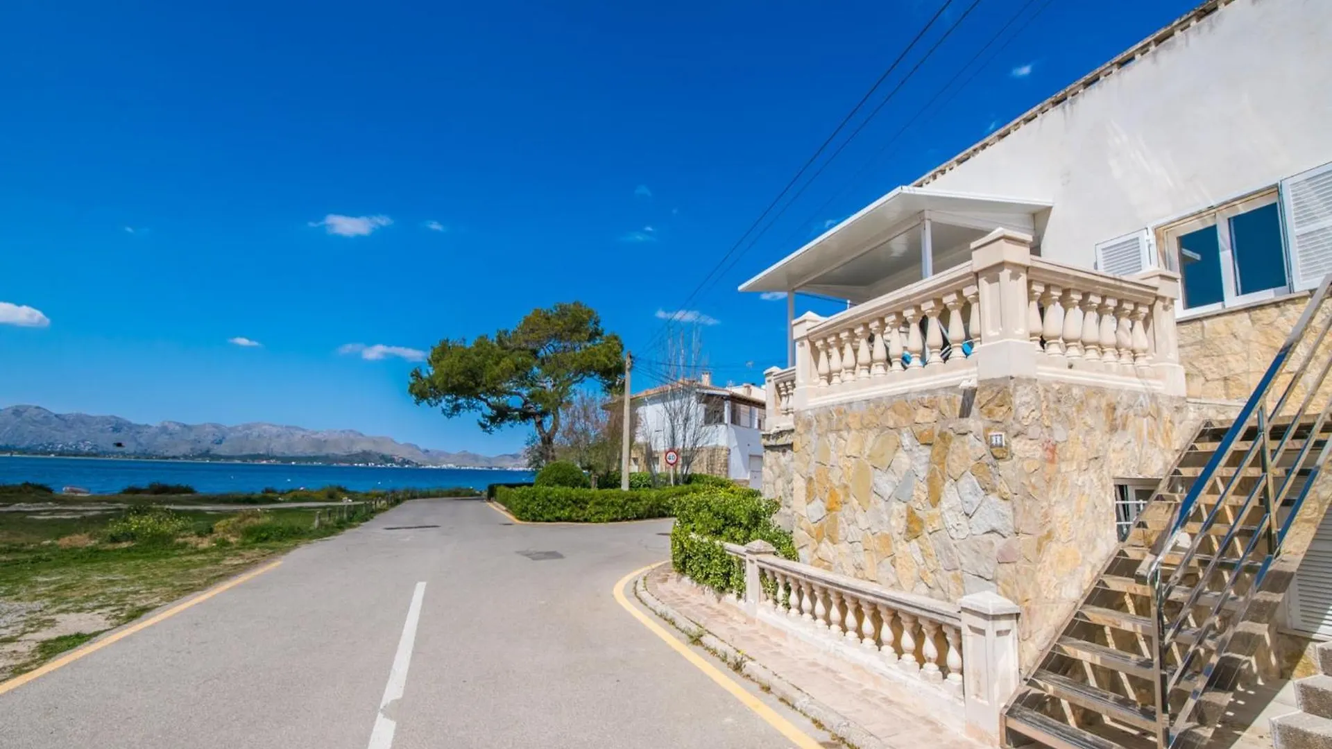 Apartment With Views Of The Bay Of Pollenca Алькудия